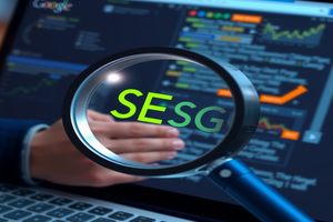 济南SEO优化需关注关键词研究、内容质量、网站结构优化等基础要素。